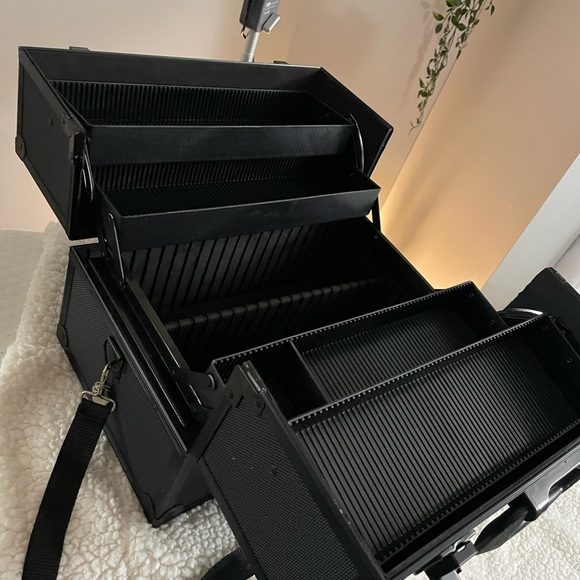 Make up mobile case - Picture 5 of 7